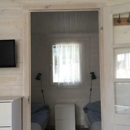 Holiday home Niebieskie Domki *